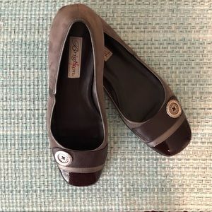Brighton two-tone leather flats